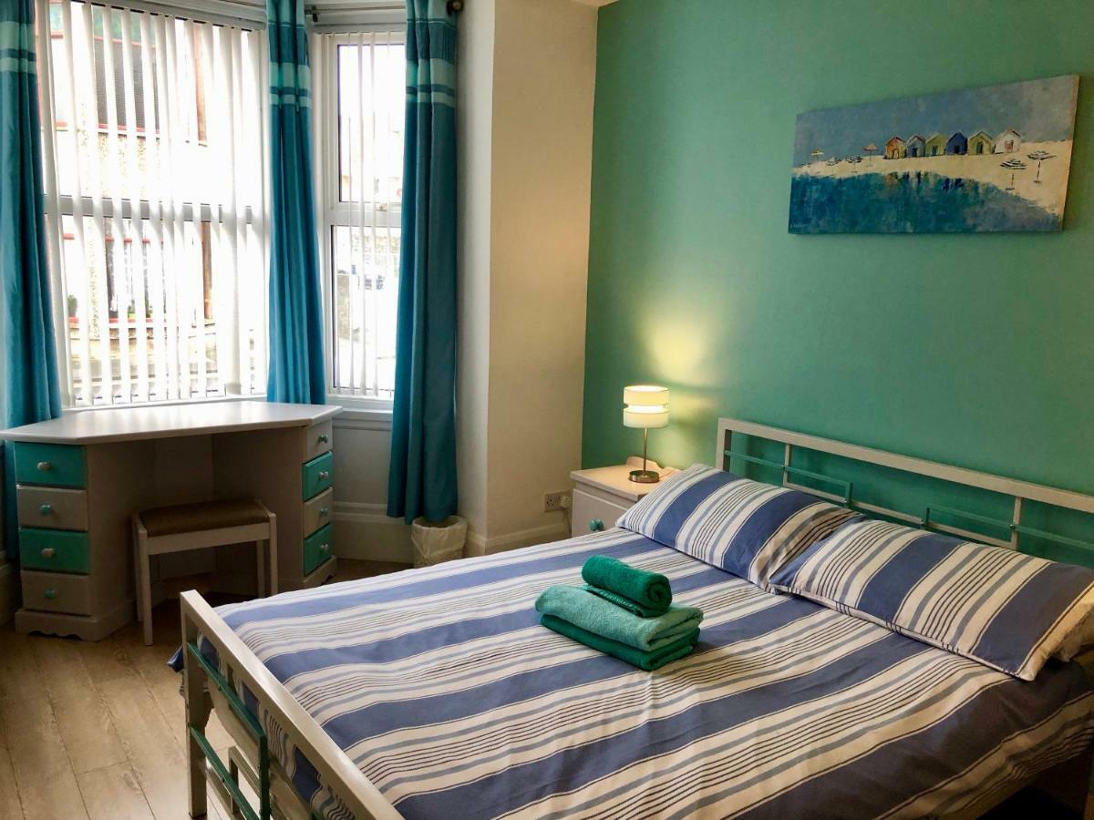 Princess St Apartments Portrush Ngoại thất bức ảnh