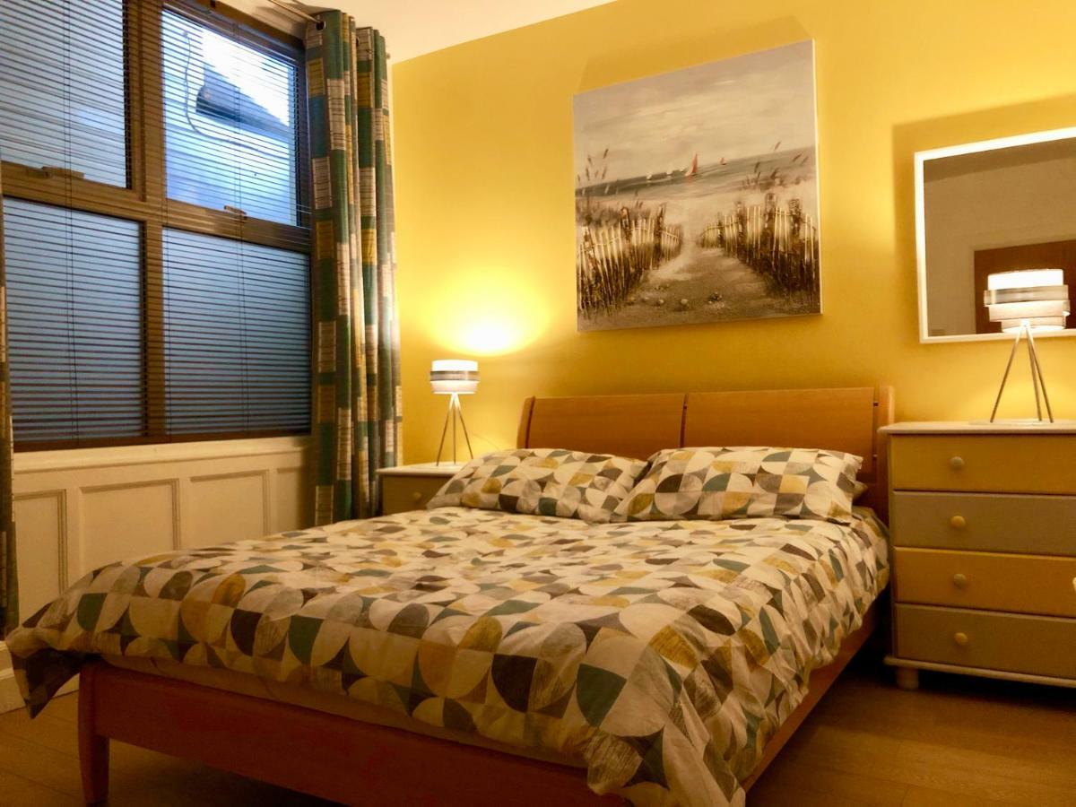 Princess St Apartments Portrush Ngoại thất bức ảnh