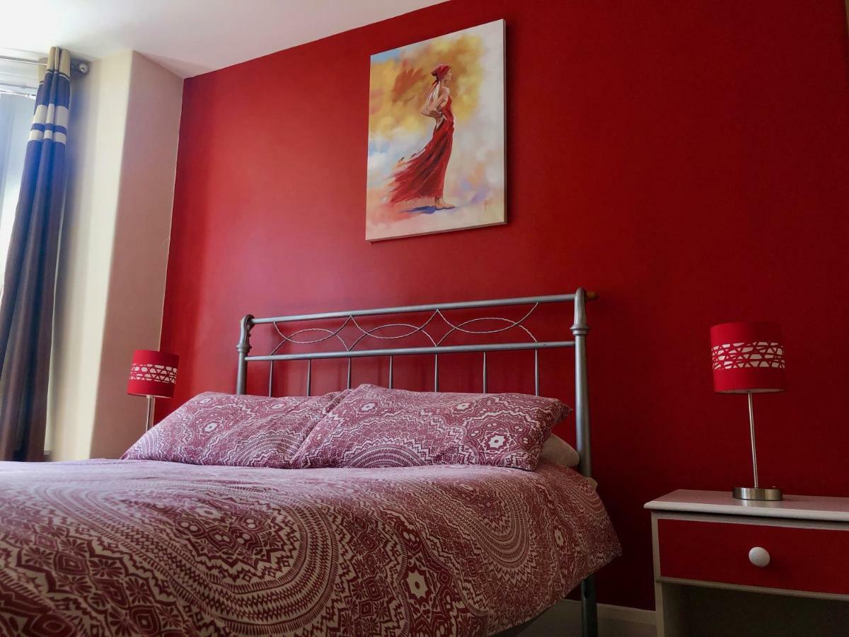 Princess St Apartments Portrush Ngoại thất bức ảnh